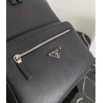 2025年早春新品入荷 PRADA  バッグの男性 3工場