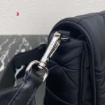 2025年早春新品入荷 PRADA  バッグ  3工場