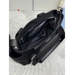 2025年早春新品入荷 PRADA  バッグの男性 3工場
