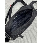 2025年早春新品入荷 PRADA  バッグの男性 3工場