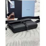 2025年早春新品入荷 PRADA  バッグの男性 3工場