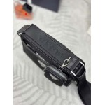 2025年早春新品入荷 PRADA  バッグの男性 3工場