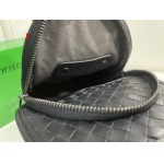 2025年早春新品入荷 Bottega Veneta バッグの男性 3工場