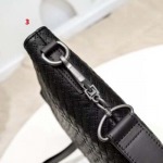2025年早春新品入荷 Bottega Veneta   バッグの男性 3工場