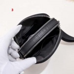 2025年早春新品入荷 Bottega Veneta   バッグの男性 3工場