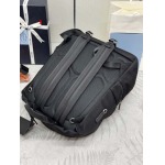 2025年早春新品入荷  PRADA    バッグの男性 3工場