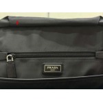 2025年早春新品入荷  PRADA    バッグの男性 3工場
