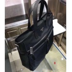 2025年早春新品入荷PRADA  バッグの男性 3工場