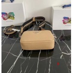 2025年早春新品入荷PRADA   バッグ 3工場