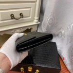 2025年早春新品入荷ヴェルサーチ 財布 3工場