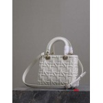 2025年早春原版復刻 新品入荷ディオール  バッグ xiu工場