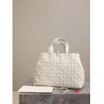 2025年早春原版復刻 新品入荷ディオール  バッグ xiu工場