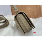 2025年早春原版復刻 新品入荷ディオール  バッグ xiu工場