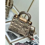 2025年早春原版復刻 新品入荷ディオール  バッグ xiu工場