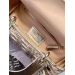 2025年早春原版復刻 新品入荷ディオール  バッグ xiu工場