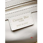 2025年早春原版復刻 新品入荷ディオール  バッグ xiu工場