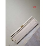 2025年早春人気新品入荷イヴサンローラン バッグ gui工場