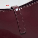 2025年早春人気新品入荷イヴサンローラン バッグ gui工場