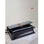 2025年早春人気新品入荷イヴサンローラン バッグ gui工場