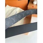 2025年早春新品入荷ルイヴィトン 本革 ベルト ZJ工場