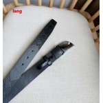 2025年早春新品入荷 バーバリー  本革 ベルト LANG工場