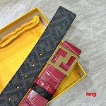 2025年早春新品入荷 FENDI 本革 ベルト LANG工場