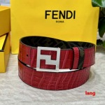 2025年早春新品入荷 FENDI 本革 ベルト LANG工場