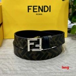 2025年早春新品入荷 FENDI 本革 ベルト LANG工場