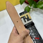 2025年早春新品入荷 FENDI 本革 ベルト LANG工場