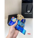 2025年早春新品入荷 VERSACE  本革 ベルト LANG工場