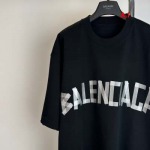 2025年1月15日春夏高品質新品入荷バレンシアガ 半袖 Tシャツ A.I工場