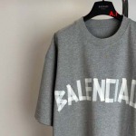 2025年1月15日春夏高品質新品入荷バレンシアガ 半袖 Tシャツ A.I工場