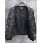 2025年1月21日早春新品入荷 PRADA 綿入れの服ジャケットアウター 118工場