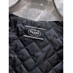 2025年1月21日早春新品入荷 PRADA 綿入れの服ジャケットアウター 118工場