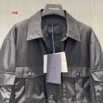 2025年1月21日早春新品入荷 PRADA 綿入れの服ジャケットアウター 118工場
