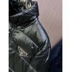 2025年1月21日早春新品入荷 PRADA 綿入れの服ジャケットアウター 118工場