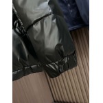 2025年1月21日早春新品入荷 PRADA 綿入れの服ジャケットアウター 118工場