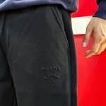 2025年1月21日早春高品質新品入荷 PRADA スポーツズボ 118工場