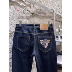 2025年1月21日早春高品質新品入荷 PRADA ジーンズ  118工場