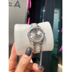 2025年新品シャネル 高品質 石英電池式 腕時計