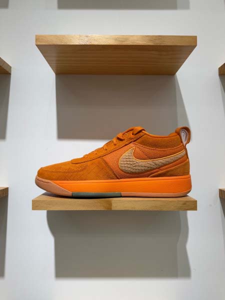 2025年1月25日高品質新品入荷NIke スニーカー/運動...