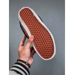 2025年1月27日新品入荷Vans Knu Skool x Disney Vansスニーカー/ランニングシューズ/カジュアルシューズ