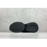 2025年1月27日新品入荷 PB MLB New York YaNikeees Curve Runner  スニーカー/ランニングシューズ/カジュアルシューズ