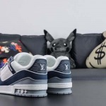 2025年1月30日新品入荷 Louis Vuitton Trainerスニーカー/ランニングシューズ/カジュアルシューズ