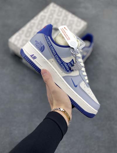 2025年1月30日新品入荷NIke Air Force 1...