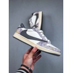 2025年1月30日新品入荷Travis Scott x Nike Air Jordan 1 Low  Air Jordan 1 Low スニーカー/ランニングシューズ/カジュアルシューズ