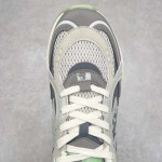 2025年1月30日新品入荷B MLB New York YaNiKeees Curve Runner スニーカー/ランニングシューズ/カジュアルシューズ