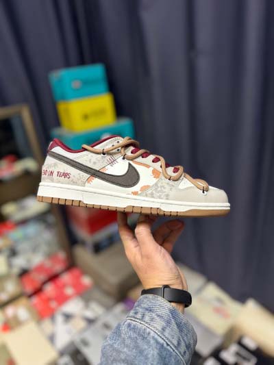 2025年1月30日新品入荷C Nike SB DuNiKe...