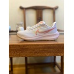 2025年1月30日新品入荷  39  DV8922-1スニーカー/ランニングシューズ/カジュアルシューズ