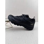 2025年1月30日新品入荷  Q11スニーカー/ランニングシューズ/カジュアルシューズ